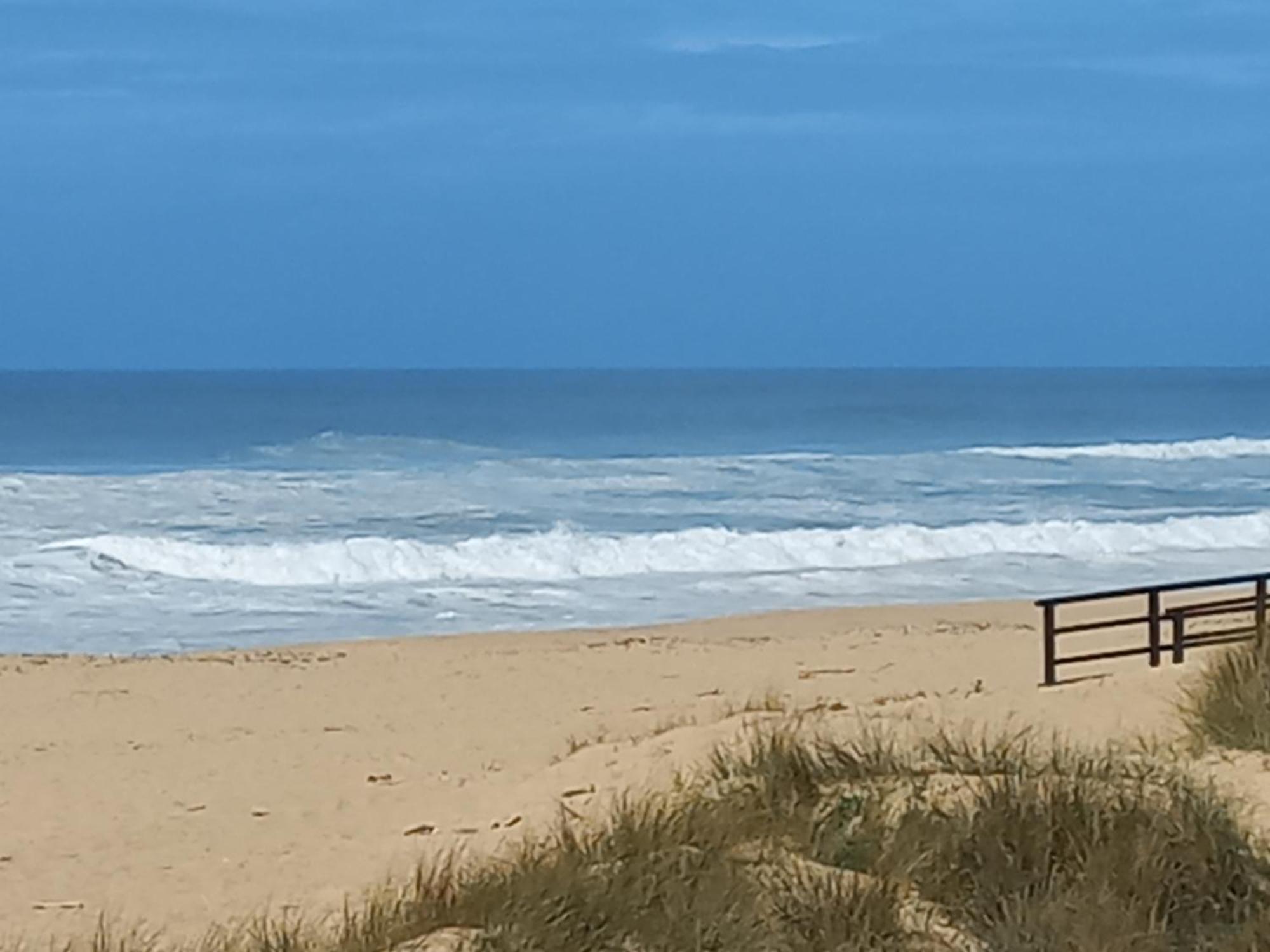 plage et forêt Pobral Extérieur photo
